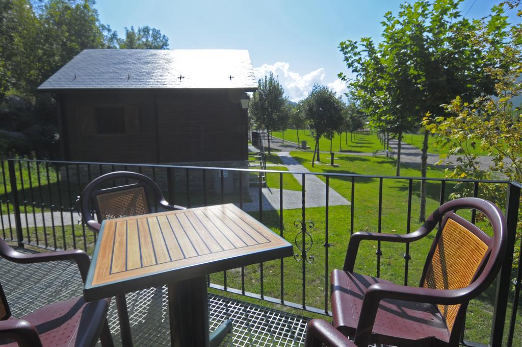 Bungalows La Borda D'Arnaldet Villanova Eksteriør billede